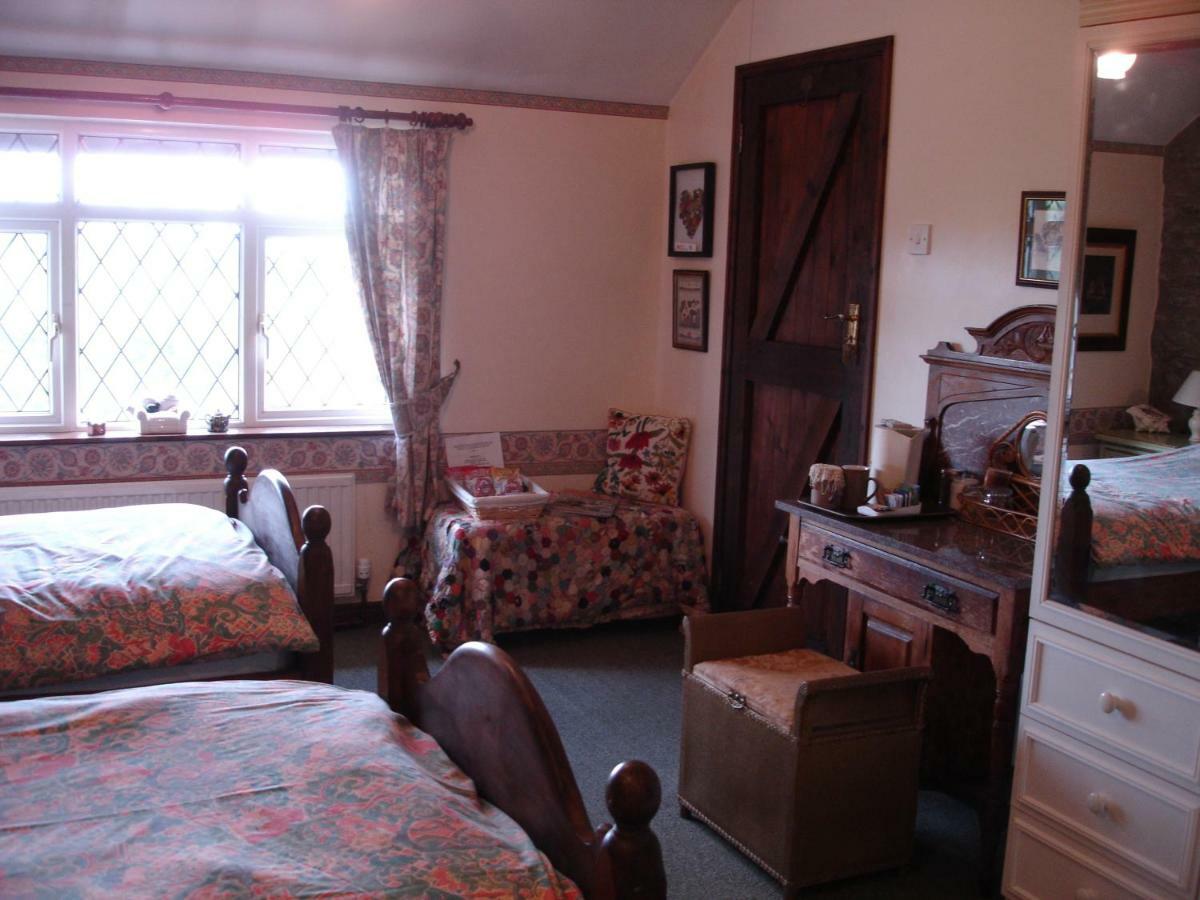 Five Saints Farmhouse B&B Pumpsaint Bagian luar foto